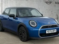 Used Mini Cooper Exclusive 114 kW (156 HP) 2026 Icy sunshine blue Hatchback
