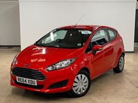 Used Ford Fiesta Style 82 HP (60 kW) 2014 Red Hatchback