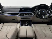 Usado BMW X7 M Sport 340 HP (250 kW) 2021 Preto SUV