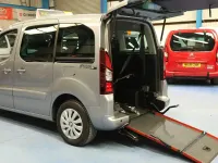 Used Peugeot Partner Tepee Active 98 HP (72 kW) 2018 Grey MPV