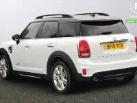 Gebraucht Mini Cooper S Comfort 192 PS (141 kW) 2019 Weiß Kleinwagen