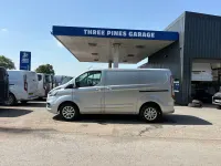 Used Ford Transit Custom Limited 130 HP (95 kW) 2018 Silver Van