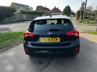 Używany Ford Focus Titanium 120 KM (88 kW) 2018 Czarny Hatchback