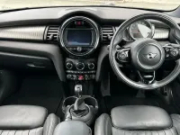 Used Mini Cooper S Exclusive 192 HP (141 kW) 2019 Silver Hatchback