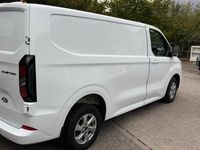 Begagnad Ford Transit Custom Limited 2024 Vit Van