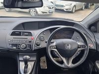 Begagnad Honda Civic EX 140 HK (102 kW) 2009 Blå Halvkombi