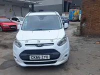 Used Ford Tourneo Connect Titanium 120 HP (88 kW) 2016 White MPV