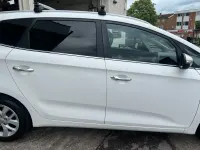 Used Kia Carens 135 HP (99 kW) 2018 White MPV