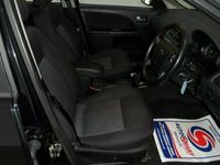 Używany Ford Mondeo 2006 Hatchback