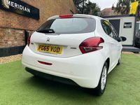 Used Peugeot 208 Active 2015 White Hatchback