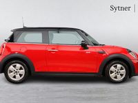 Used Mini Cooper Classic 134 HP (98 kW) 2022 Red Hatchback