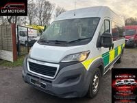 Used Peugeot Boxer 130 HP (95 kW) 2015 White Van