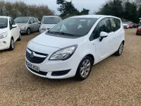 Used Vauxhall Meriva 110 HP (80 kW) 2015 White MPV