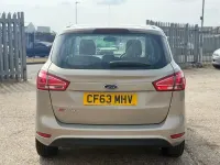 Used Ford B-MAX Zetec 90 HP (66 kW) 2014 Silver MPV