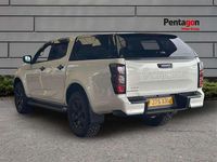 New Isuzu D-Max 163 HP (119 kW) 2025 White Pickup