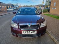 Used Skoda Octavia SE 122 HP (89 kW) 2010 Maroon Estate