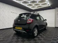 Używany Dacia Sandero Lauréate 2014 Czarny Hatchback