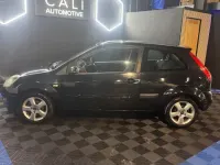 Second-hand Ford Fiesta 80 CP (58 kW) 2006 Negru Hatchback