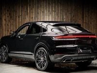 Usado Porsche Cayenne 353 HP (259 kW) 2024 Preto SUV