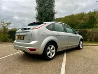 Used Ford Focus Zetec 2011 Silver Hatchback