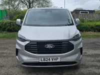 Używany Ford Transit Custom Limited 136 KM (100 kW) 2024 Srebrny Van