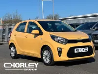 Używany Kia Picanto 66 KM (48 kW) 2023 Żółty Hatchback