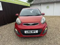 Used Kia Picanto 68 HP (50 kW) 2011 Red Hatchback