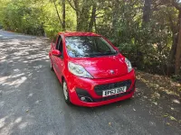 Used Peugeot 107 Active 68 HP (50 kW) 2014 Red Hatchback