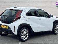 Used Toyota Aygo X PURE 72 HP (52 kW) 2022 White SUV