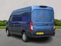 Begagnad Ford E-Transit Trend 2024 Blå Van