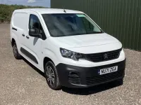 Used Peugeot Partner Premium 131 HP (96 kW) 2021 White MPV