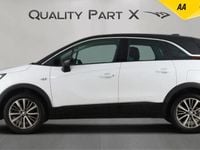 Used Vauxhall Crossland X SRi 110 HP (80 kW) 2020 White SUV