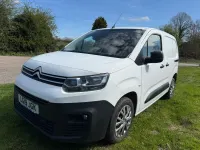 Used Citroën e-Berlingo 100 HP (73 kW) 2019 White