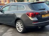 Second-hand Vauxhall Astra 165 CP (121 kW) 2012 Gri Break
