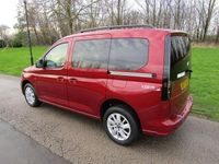 Usado VW Caddy Life 2023 Vermelho Monovolume