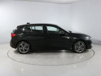 Used BMW 118 Sport Line 134 HP (98 kW) 2022 Black Hatchback
