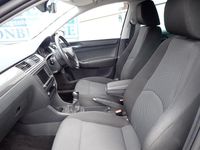 Begagnad Seat Toledo Style 110 HK (80 kW) 2017 Grå Halvkombi