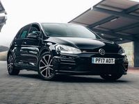 Used VW Golf VII R-line 150 HP (110 kW) 2017 Black Hatchback