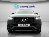 Begagnad Volvo XC90 Plus 455 HK (334 kW) 2024 Svart SUV