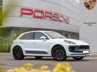 Used Porsche Macan 440 HP (323 kW) 2022 Carrara white metallic SUV