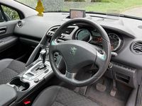 Used Peugeot 3008 Allure 2016 Grey Hatchback