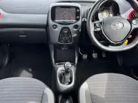 Used Toyota Aygo X-play 72 HP (52 kW) 2018 Red Hatchback