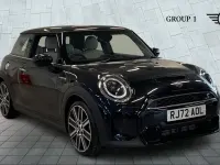Usado Mini Cooper S Exclusive 176 HP (129 kW) 2022 Preto Citadino