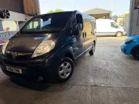 Used Vauxhall Vivaro Sportive 115 HP (84 kW) 2011 Black MPV