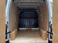 Used Nissan Interstar Acenta 150 HP (110 kW) 2024 White Van