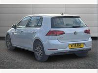 Used VW Golf VII SE 125 HP (91 kW) 2018 Silver Hatchback