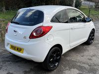 Used Ford Ka Zetec 69 HP (50 kW) 2016 White Hatchback