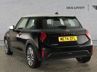 Usado Mini Cooper Hatch 154 CV (113 kW) 2024 Negro Utilitario