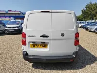 Used Vauxhall Vivaro S 120 HP (88 kW) 2022 White MPV