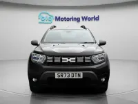 Käytetty Dacia Duster Journey 130 HP (95 kW) 2024 Musta Katumaasturi